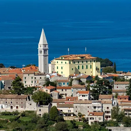 App 4- By Interhome Apartman *