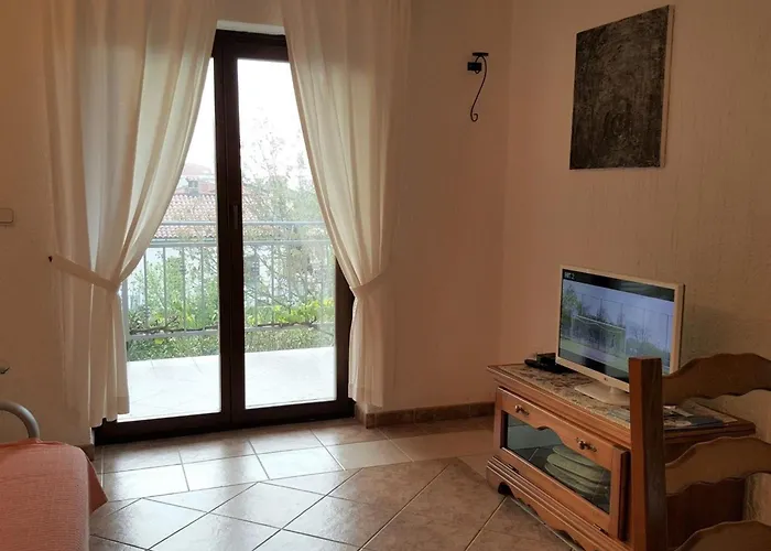 Apartman App Coki 4- By Interhome *