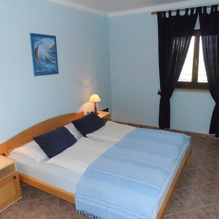 Appartement App 4- By Interhome *